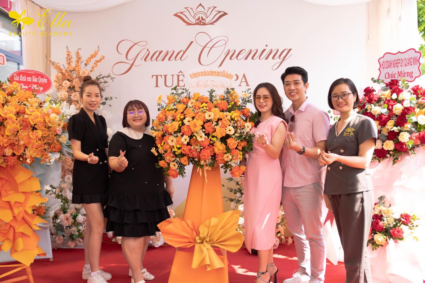 Học viên Queen Ella mở spa riêng