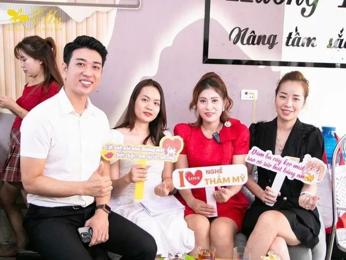 Phạm Hồng Hạnh